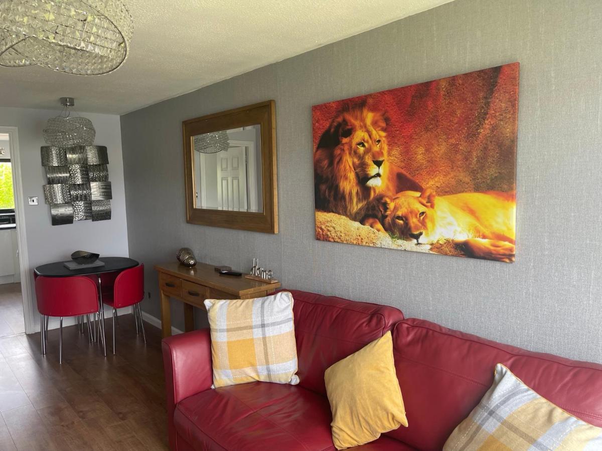 River View Apartment غلاسغو المظهر الخارجي الصورة