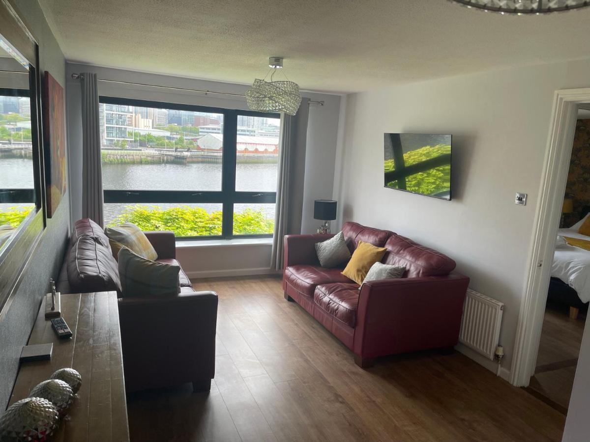 River View Apartment غلاسغو المظهر الخارجي الصورة